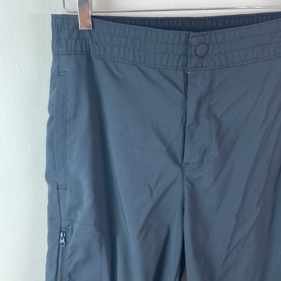 ✨3/$25✨ Columbia Women’s Black Hiking Shorts - 8 - Picture 2 of 8